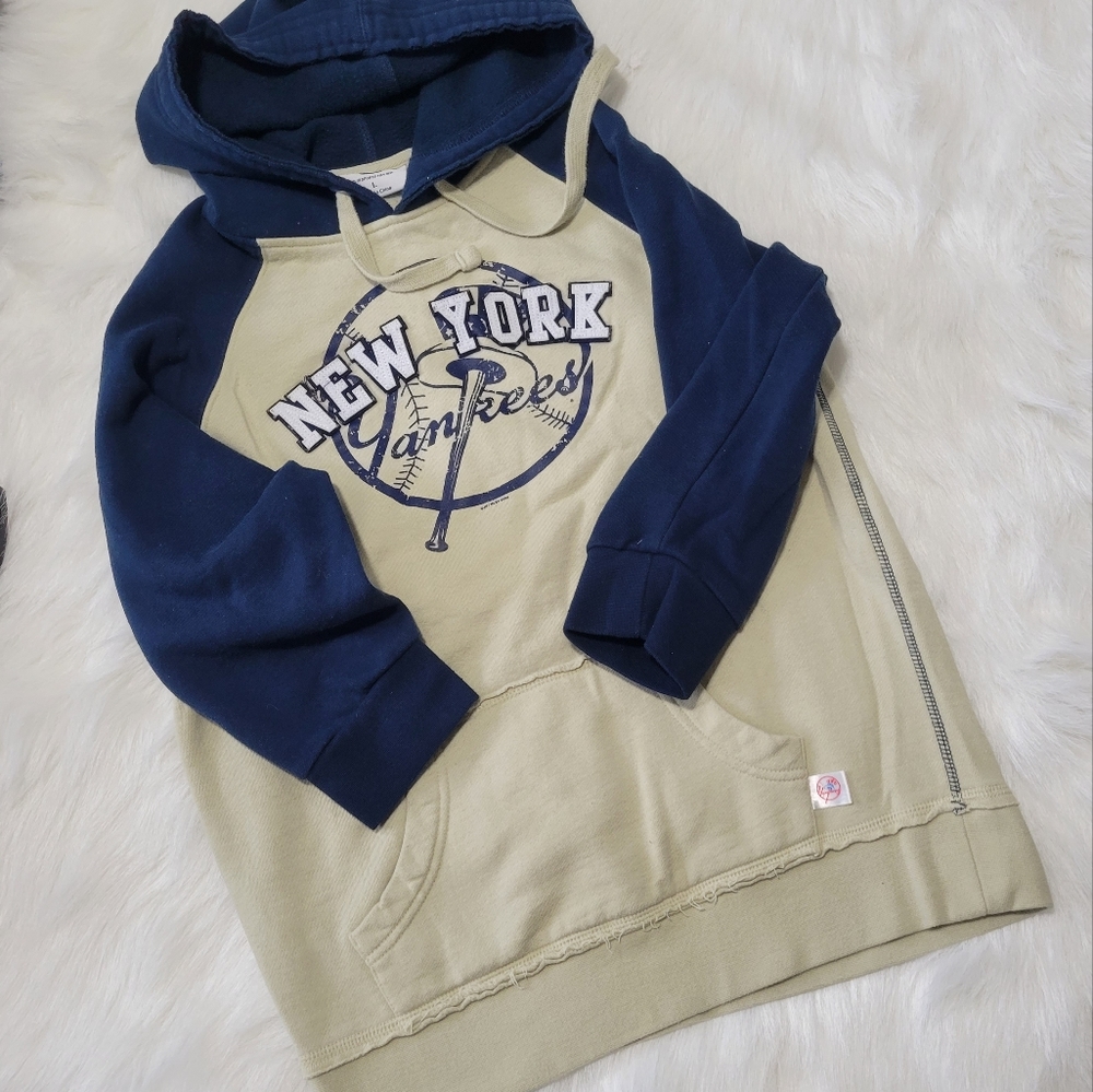 NY Yankees Hoodie L EUC 3/4 Sleeve Ecru & Navy Sweatshirt MLB Embroidered